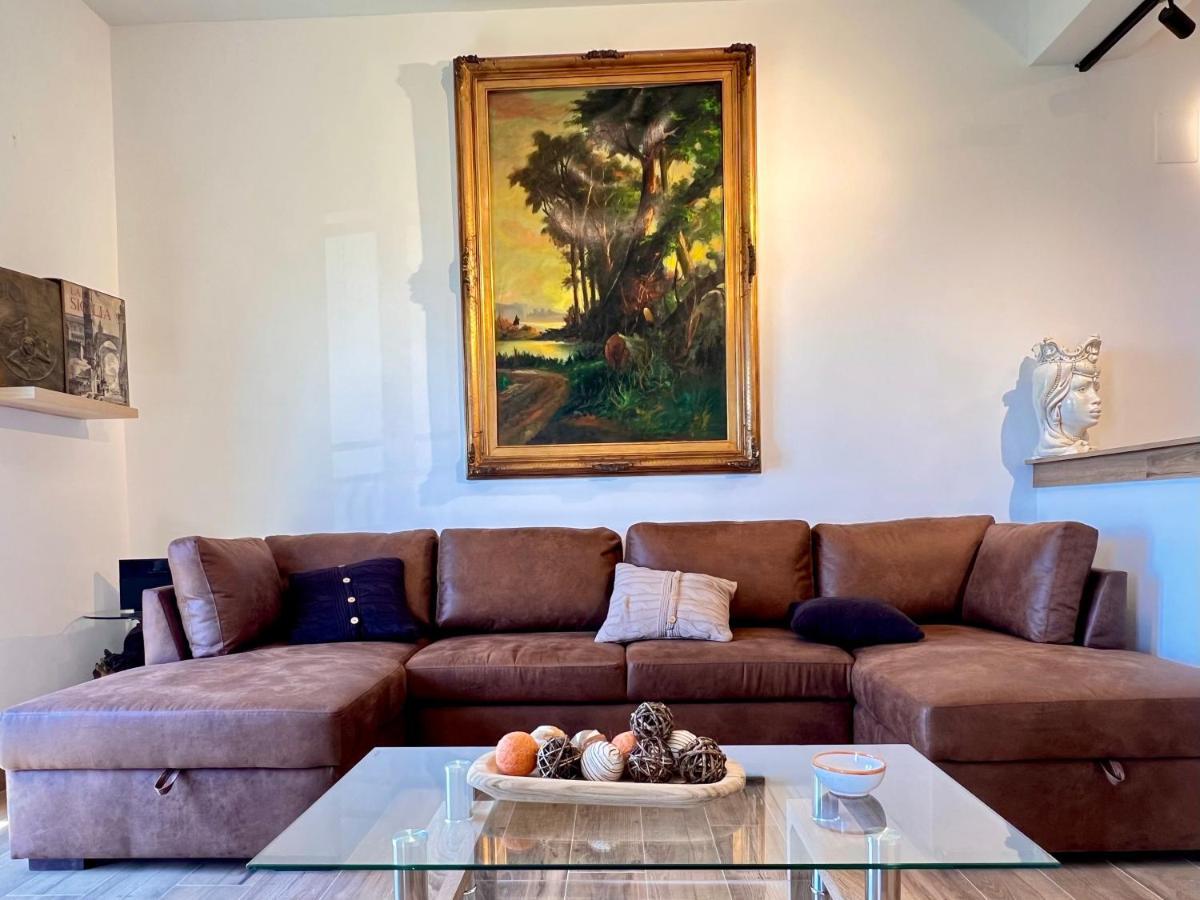 Carrubba'S Luxury Home San Giovanni La Punta Bagian luar foto